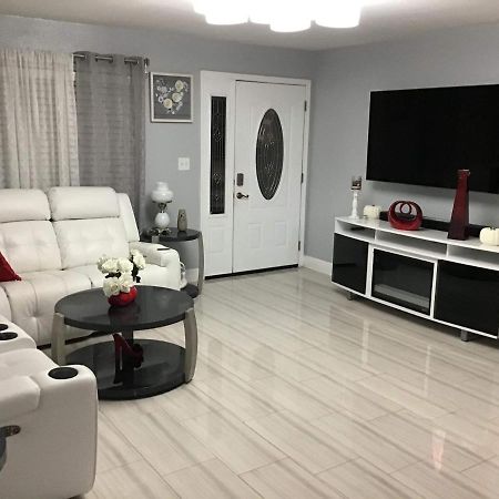 坦帕Mary'S Luxury House别墅 外观 照片