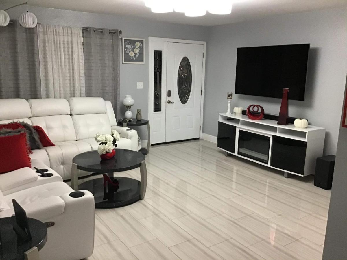 坦帕Mary'S Luxury House别墅 外观 照片