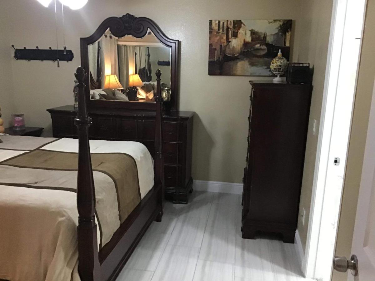 坦帕Mary'S Luxury House别墅 外观 照片